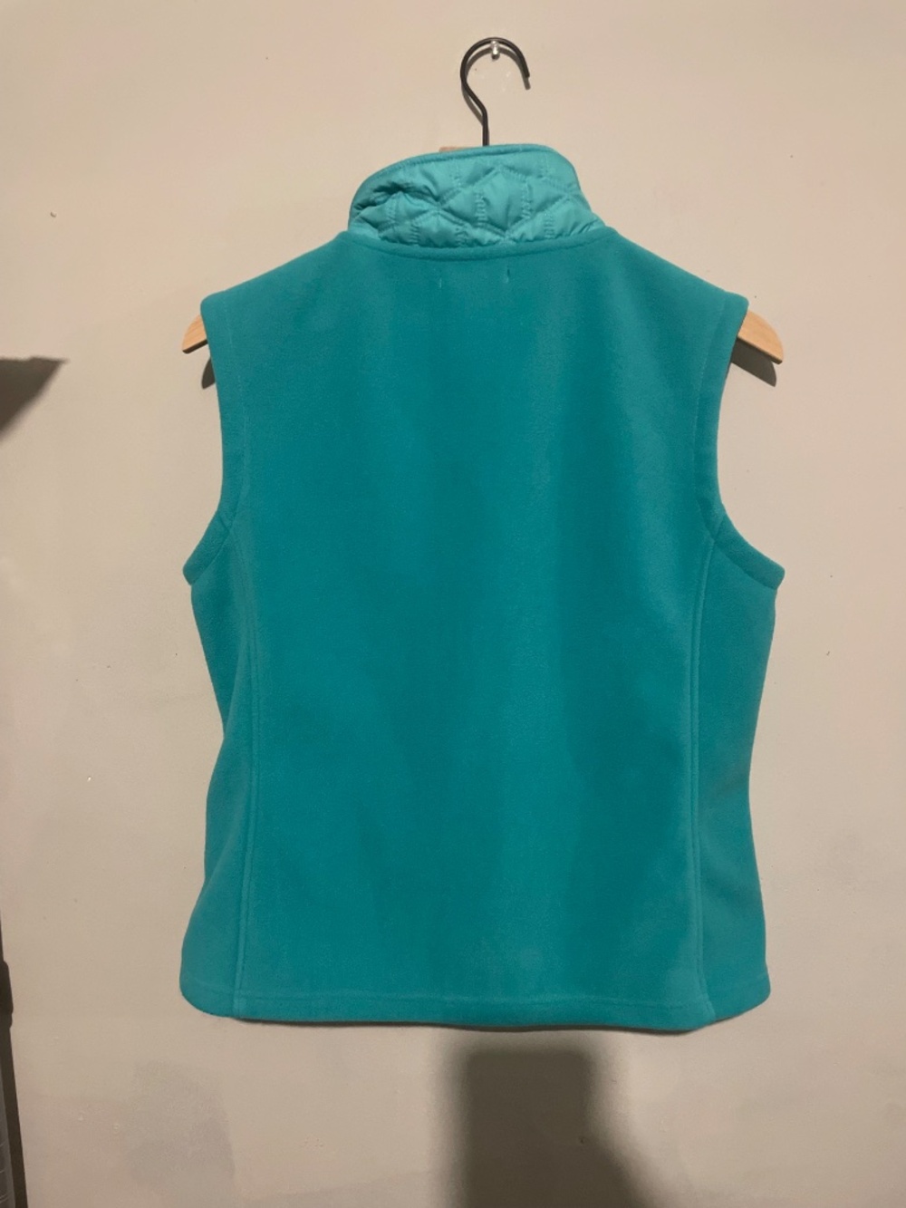 For Cynthia women’s size large turquoise quilted vest - Picture 2 of 2